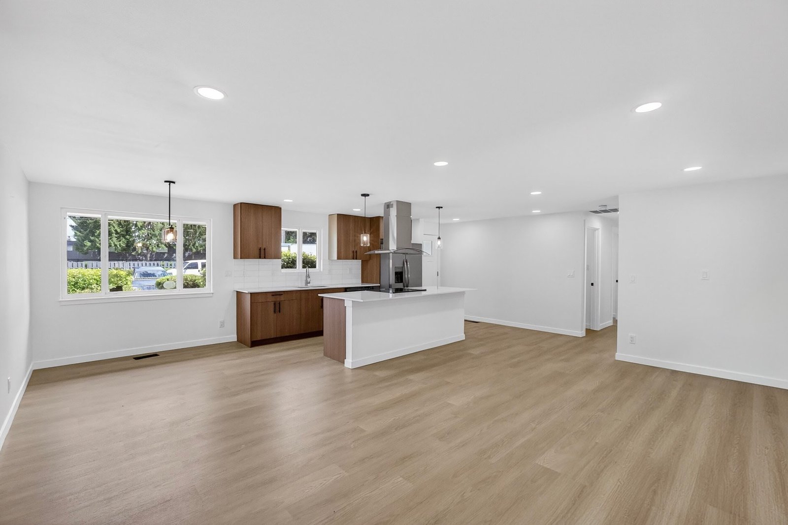 Before virtual staging