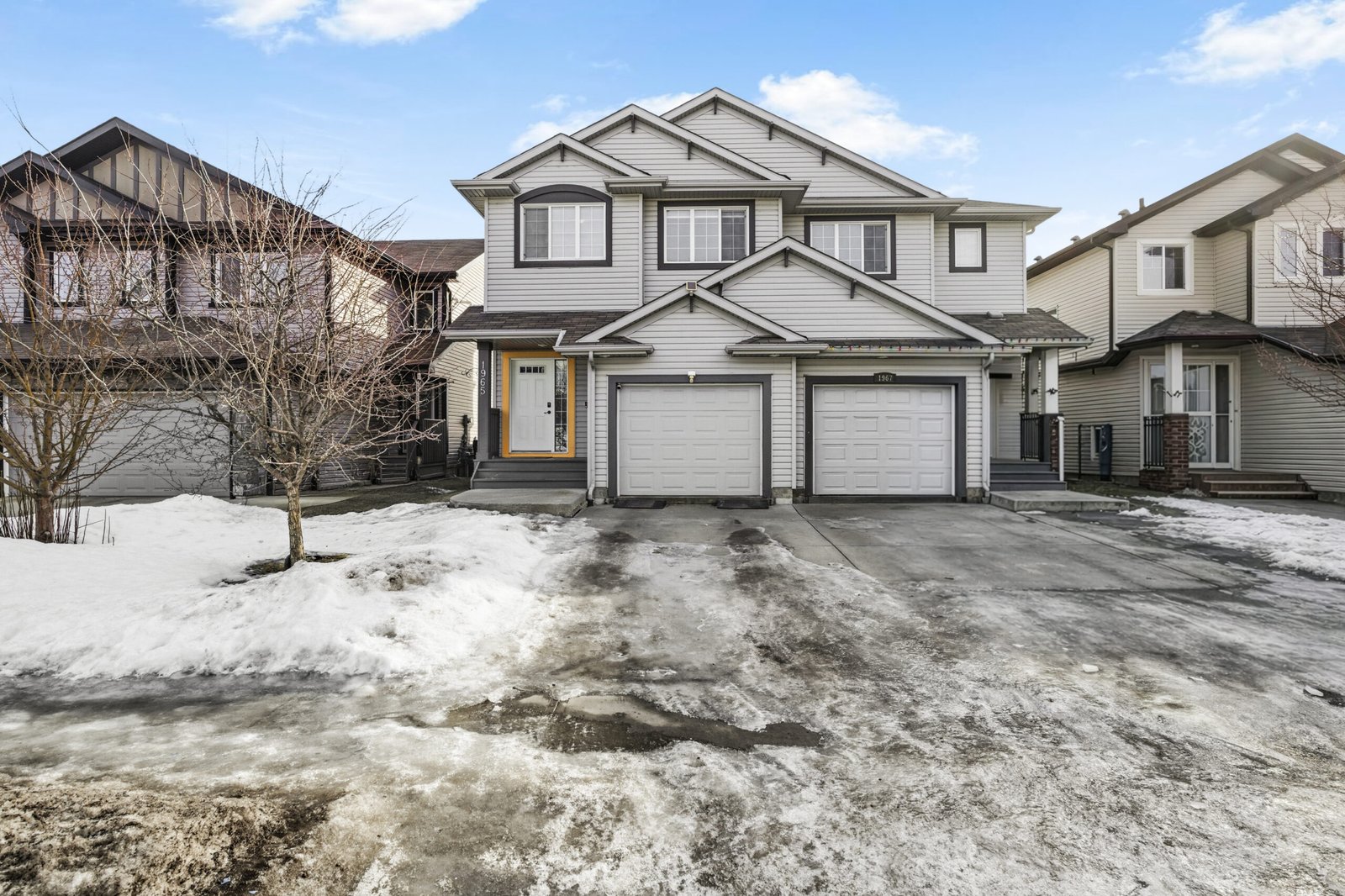 Original daytime property photo